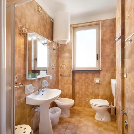 E6-12 Bilocale Borgo Rovere